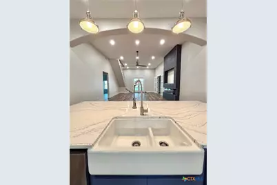 2062 W Harrison Avenue, Port O'Connor, TX 77982 - Photo 12