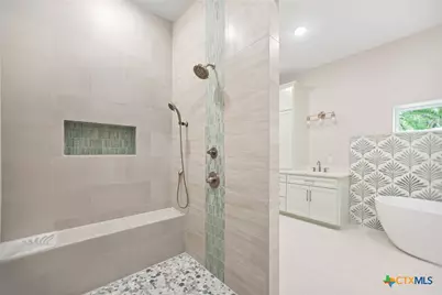 2062 W Harrison Avenue, Port O'Connor, TX 77982 - Photo 24