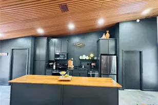 314 McKenzie, Gatesville, TX 76528 - Photo 4