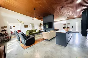 314 McKenzie, Gatesville, TX 76528 - Photo 8