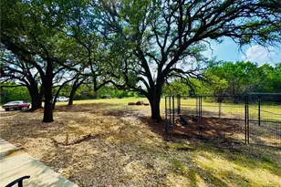 314 McKenzie, Gatesville, TX 76528 - Photo 34