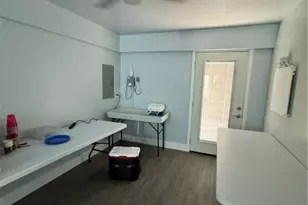 203 S Roy Reynolds Dr, Harker Heights, TX 76548 - Photo 16