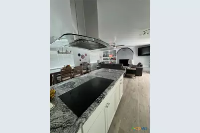 203 S Roy Reynolds Drive, Harker Heights, TX 76548 - Photo 6