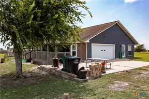 2507 Boyd Rd, Port Lavaca, TX 77979 - Photo 6