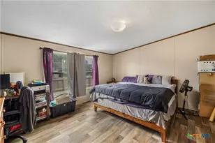 111 Charles St, Cuero, TX 77954 - Photo 14