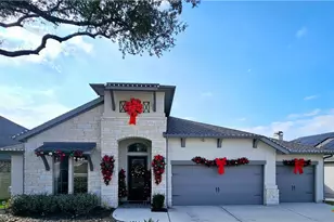 633 Vale Ct, New Braunfels, TX 78132 - Photo 2