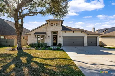 633 Vale Court, New Braunfels, TX 78132 - Photo 1