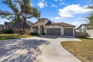 633 Vale Ct, New Braunfels, TX 78132 - Photo 2