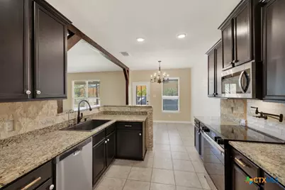 6370 Daisy Way, New Braunfels, TX 78132 - Photo 12