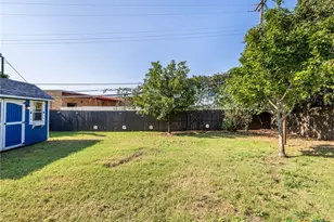 3204 Lake Travis Ave, Killeen, TX 76543 - Photo 16