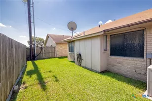 306 Waterford Dr, Victoria, TX 77901 - Photo 22