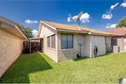 306 Waterford Drive, Victoria, TX 77901 - Photo 24