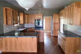 270 Canyon View Dr, Goliad, TX 77963 - Photo 10