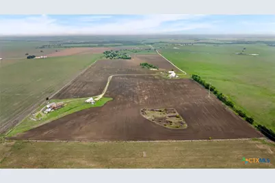 2050 County Road 453, Taylor, TX 78674 - Photo 2