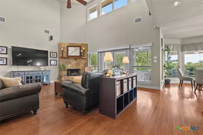 330 Ferryboat Lane, New Braunfels, TX 78130 - Photo 8