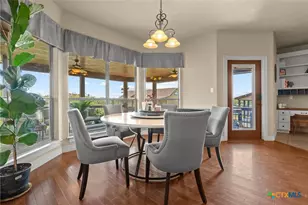 330 Ferryboat Ln, New Braunfels, TX 78130 - Photo 10