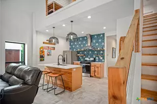 804 W Tyler Ave, Port O'Connor, TX 77982 - Photo 10