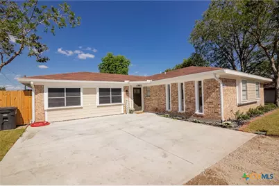 208 Eleanor Street, Victoria, TX 77904 - Photo 1