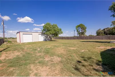 208 Eleanor Street, Victoria, TX 77904 - Photo 8