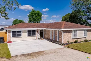 208 Eleanor St, Victoria, TX 77904 - Photo 32