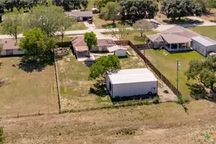 208 Eleanor St, Victoria, TX 77904 - Photo 40