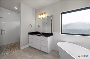 8538 Spring Creek Loop, Salado, TX 76571 - Photo 20