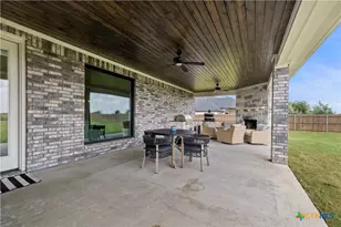 8538 Spring Creek Loop, Salado, TX 76571 - Photo 30