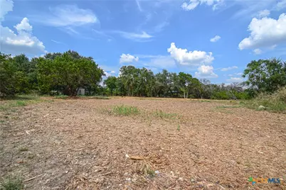 332 Arrowhead Point Road, Belton, TX 76513 - Photo 2