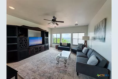 2000 Village Oak, Canyon Lake, TX 78133 - Photo 32