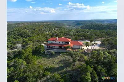 2000 Village Oak, Canyon Lake, TX 78133 - Photo 4
