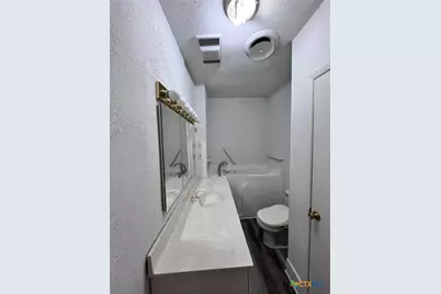 310 W Avenue A Avenue, Copperas Cove, TX 76522 - Photo 18