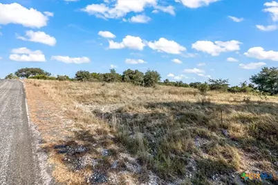 1059 Ranger Ridge, New Braunfels, TX 78132 - Photo 16