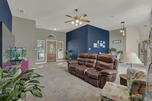 2113 Sungate Dr, New Braunfels, TX 78130 - Photo 4