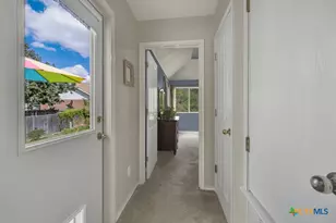 2113 Sungate Dr, New Braunfels, TX 78130 - Photo 8