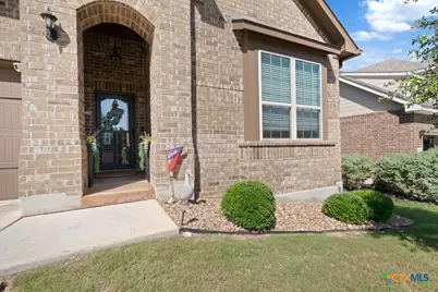 1573 Las Fontanasa, New Braunfels, TX 78132 - Photo 8