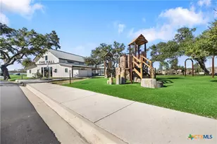 1573 Las Fontanasa, New Braunfels, TX 78132 - Photo 42