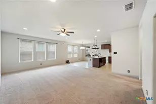 1573 Las Fontanasa, New Braunfels, TX 78132 - Photo 14