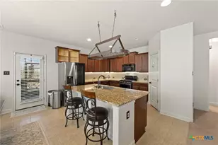 1573 Las Fontanasa, New Braunfels, TX 78132 - Photo 18