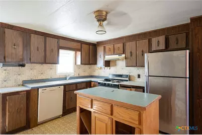 1611 W Main, Little River Academy, TX 76554 - Photo 18