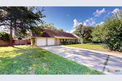 105 Tropical Drive, Victoria, TX 77904 - Photo 1