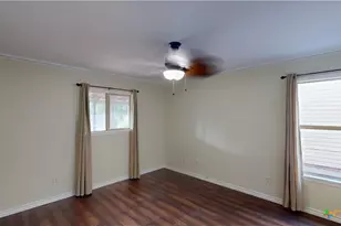 105 Tropical Dr, Victoria, TX 77904 - Photo 14