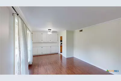 105 Tropical Drive, Victoria, TX 77904 - Photo 10