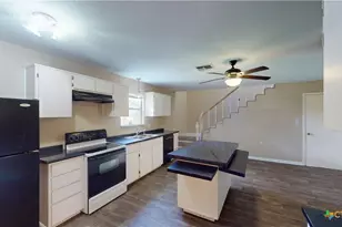 105 Tropical Dr, Victoria, TX 77904 - Photo 32