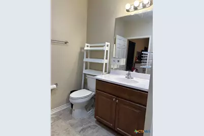 103 Retama Road, Refugio, TX 78377 - Photo 16