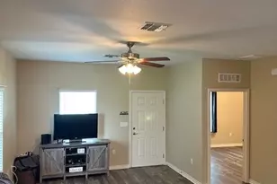 103 Retama Rd, Refugio, TX 78377 - Photo 4