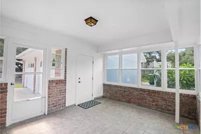 203 Whispering Creek Street, Victoria, TX 77904 - Photo 30