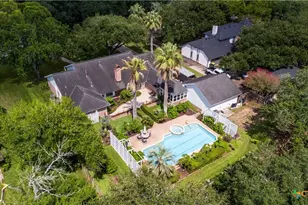 203 Whispering Creek St, Victoria, TX 77904 - Photo 44