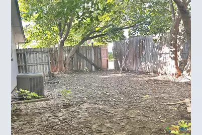 614 Mill Street #B, San Marcos, TX 78666 - Photo 8