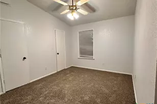 614 Mill St, San Marcos, TX 78666 - Photo 12