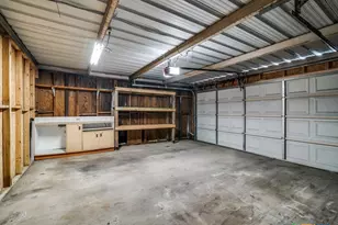 2009 Town Ct, Garland, TX 75041 - Photo 22